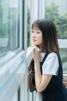 隔壁女孩